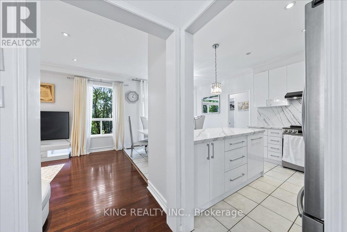 Photo 30 of 76 Blackburn Drive, Brantford ON