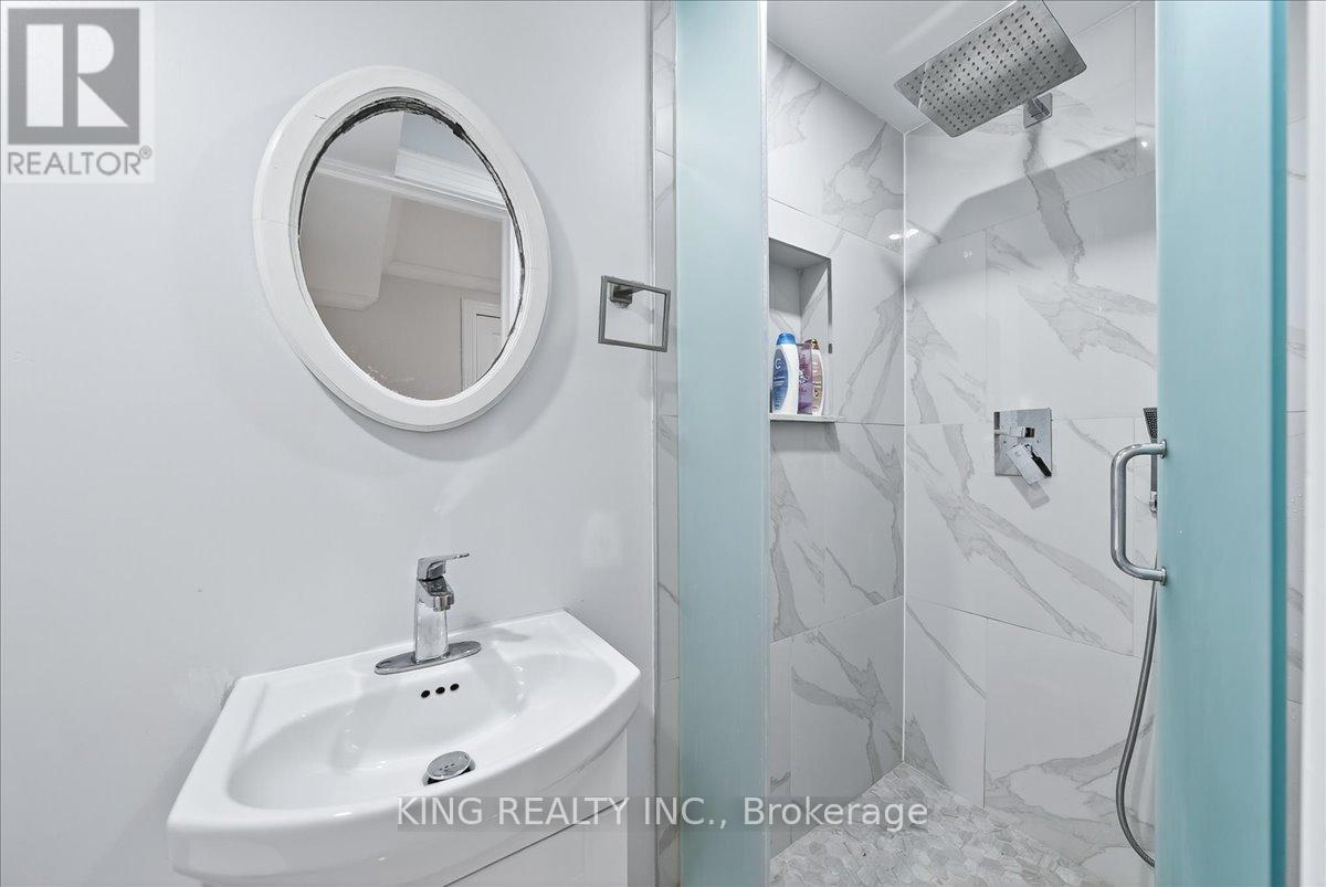 Photo 48 of 76 Blackburn Drive, Brantford ON
