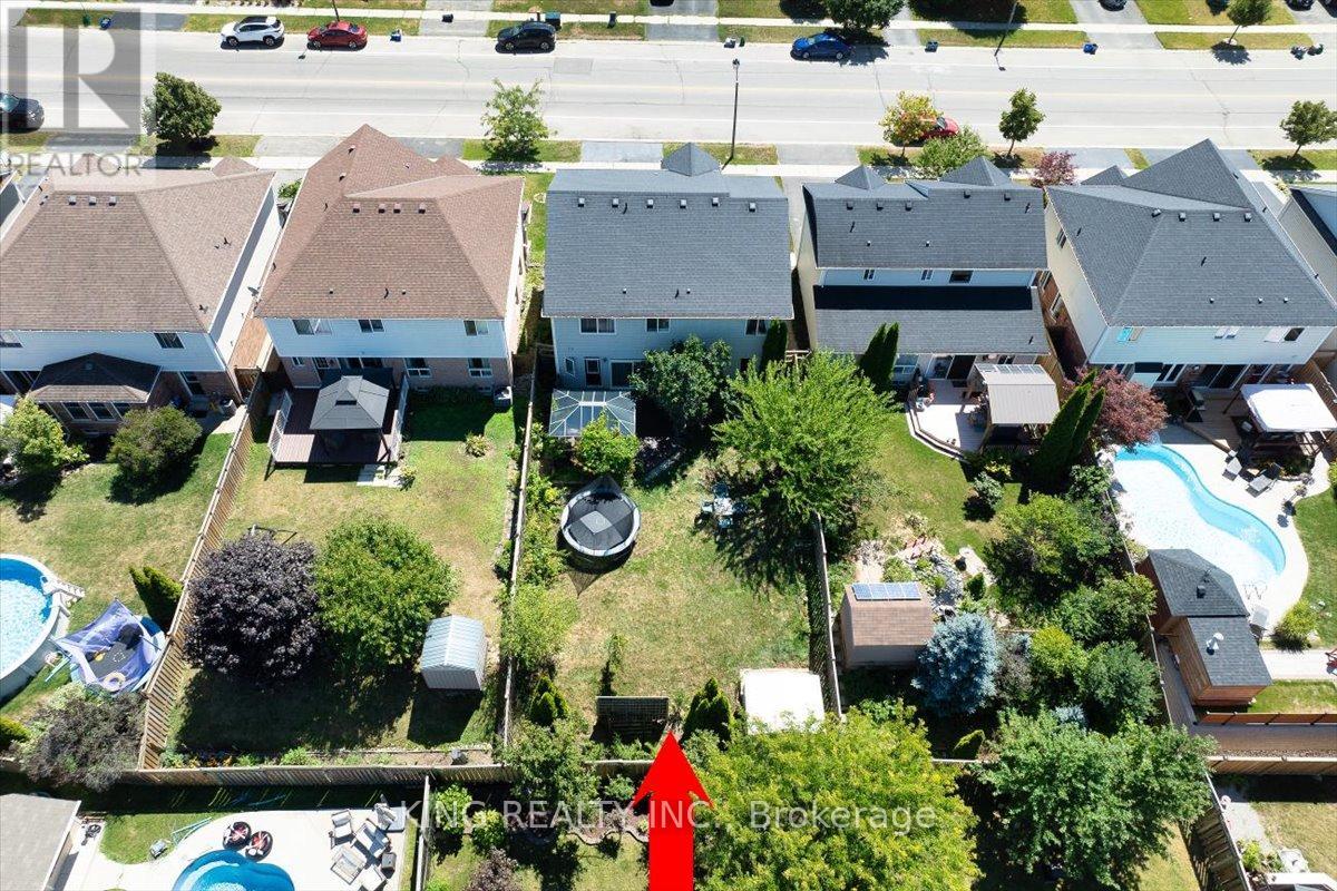 Photo 16 of 76 Blackburn Drive, Brantford ON