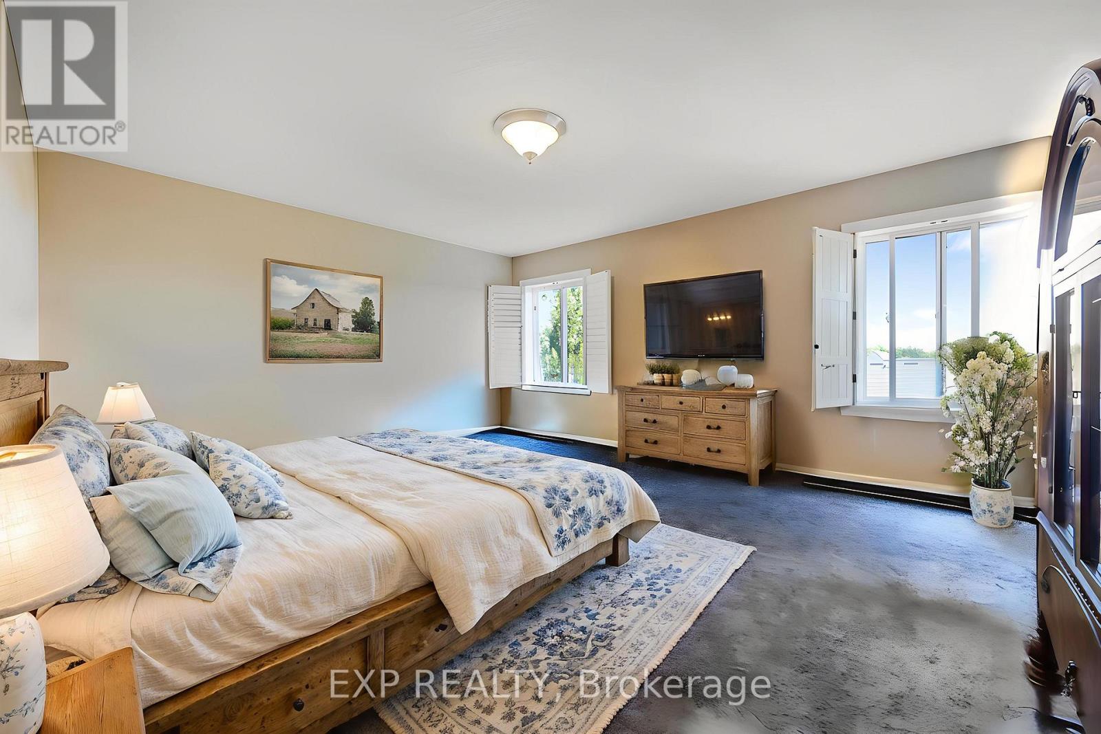 Photo 4 of 620 Montpellier Drive, Waterloo ON