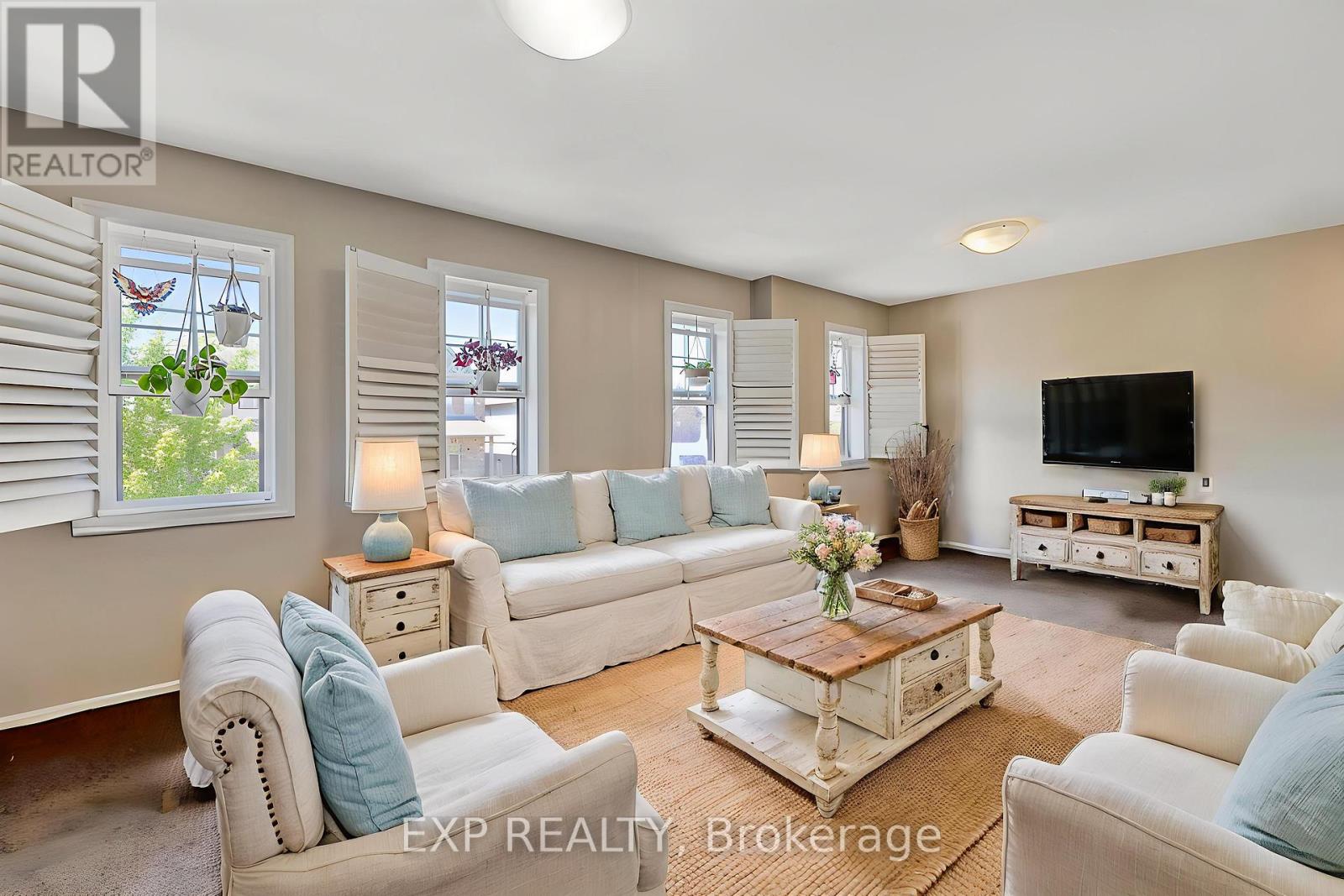 Photo 24 of 620 Montpellier Drive, Waterloo ON