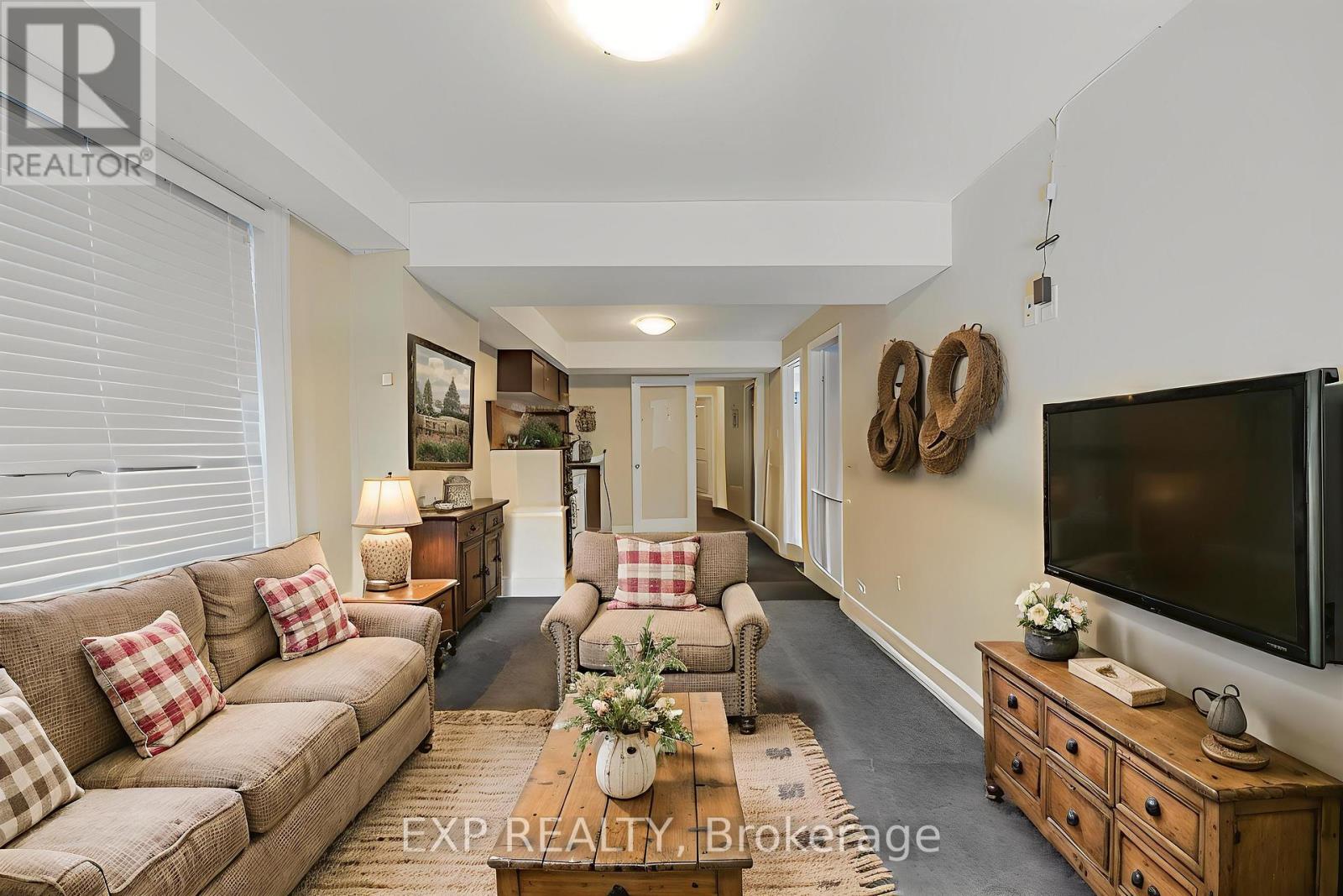 Photo 27 of 620 Montpellier Drive, Waterloo ON