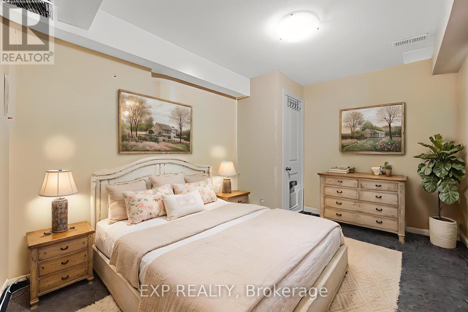 Photo 11 of 620 Montpellier Drive, Waterloo ON
