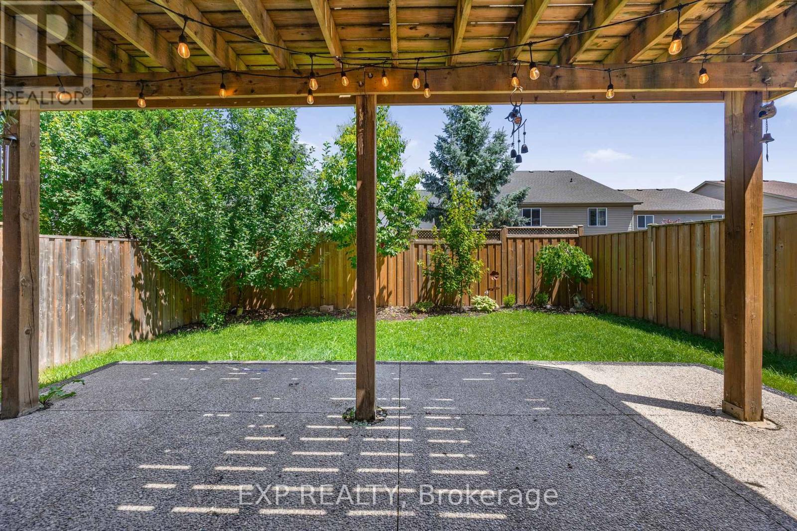Photo 25 of 620 Montpellier Drive, Waterloo ON