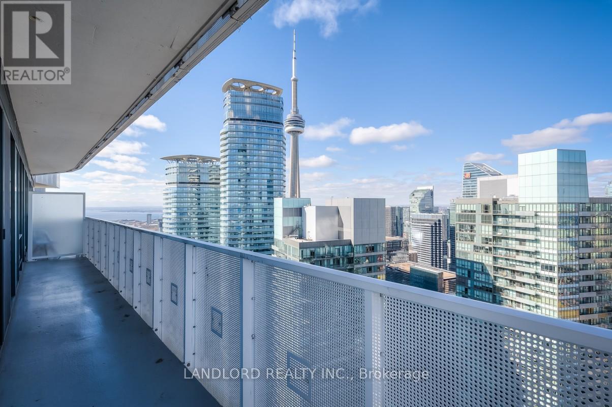 Photo 15 of 5804 100 Harbour Street, Toronto ON