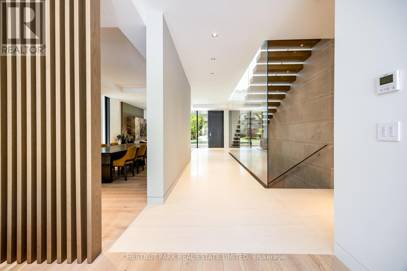 Photo 7 of 50 Teddington Park Avenue, Toronto ON