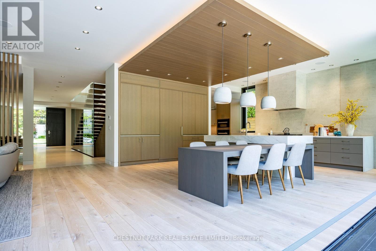 Photo 26 of 50 Teddington Park Avenue, Toronto ON