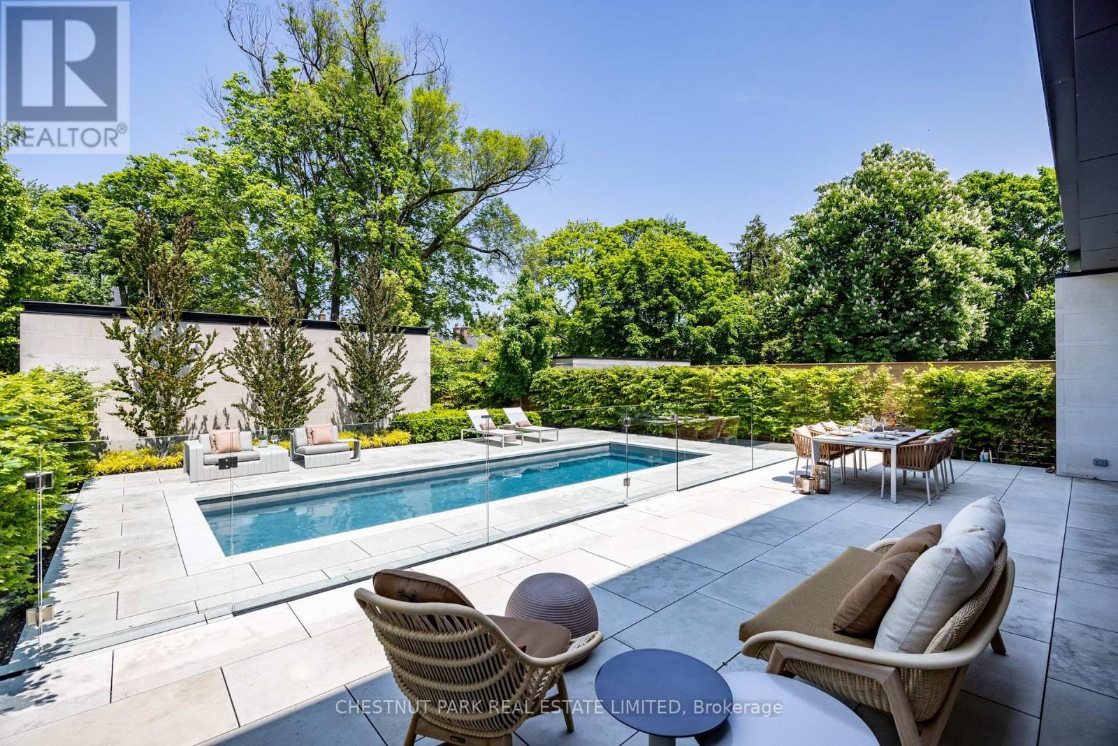 Photo 36 of 50 Teddington Park Avenue, Toronto ON