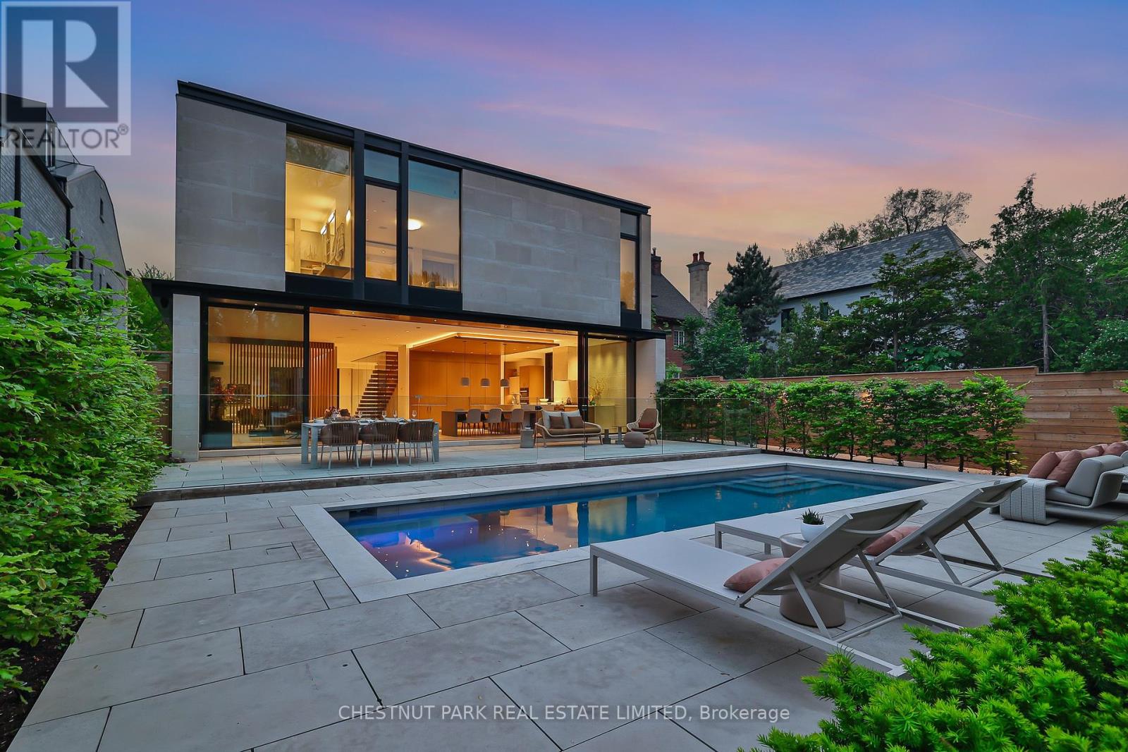 Photo 18 of 50 Teddington Park Avenue, Toronto ON