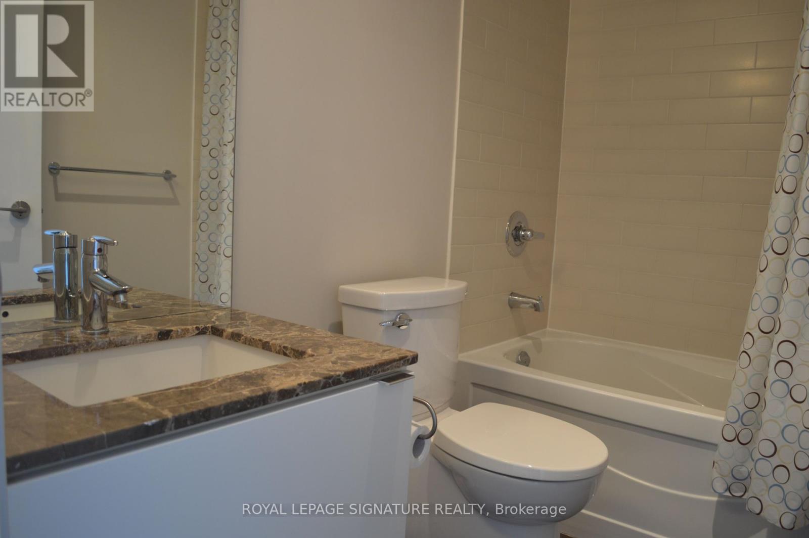 Photo 12 of 2509 33 Mill Street, Toronto ON