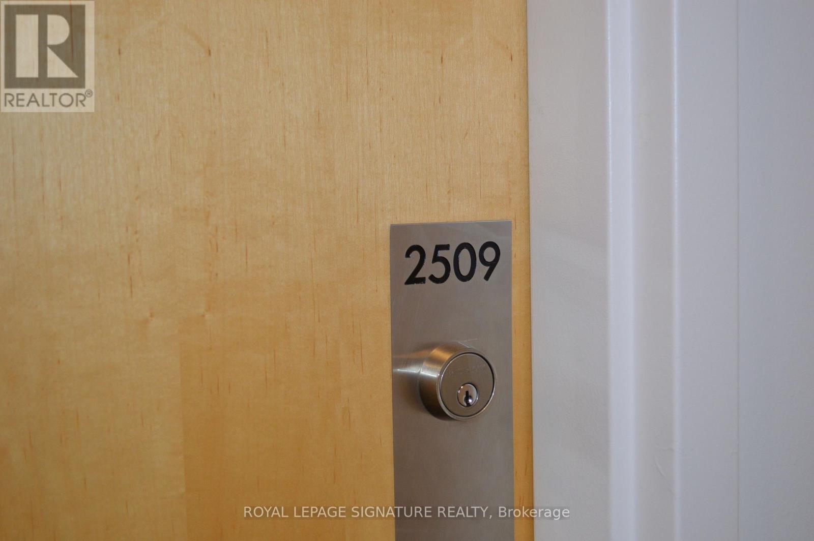 Photo 23 of 2509 33 Mill Street, Toronto ON