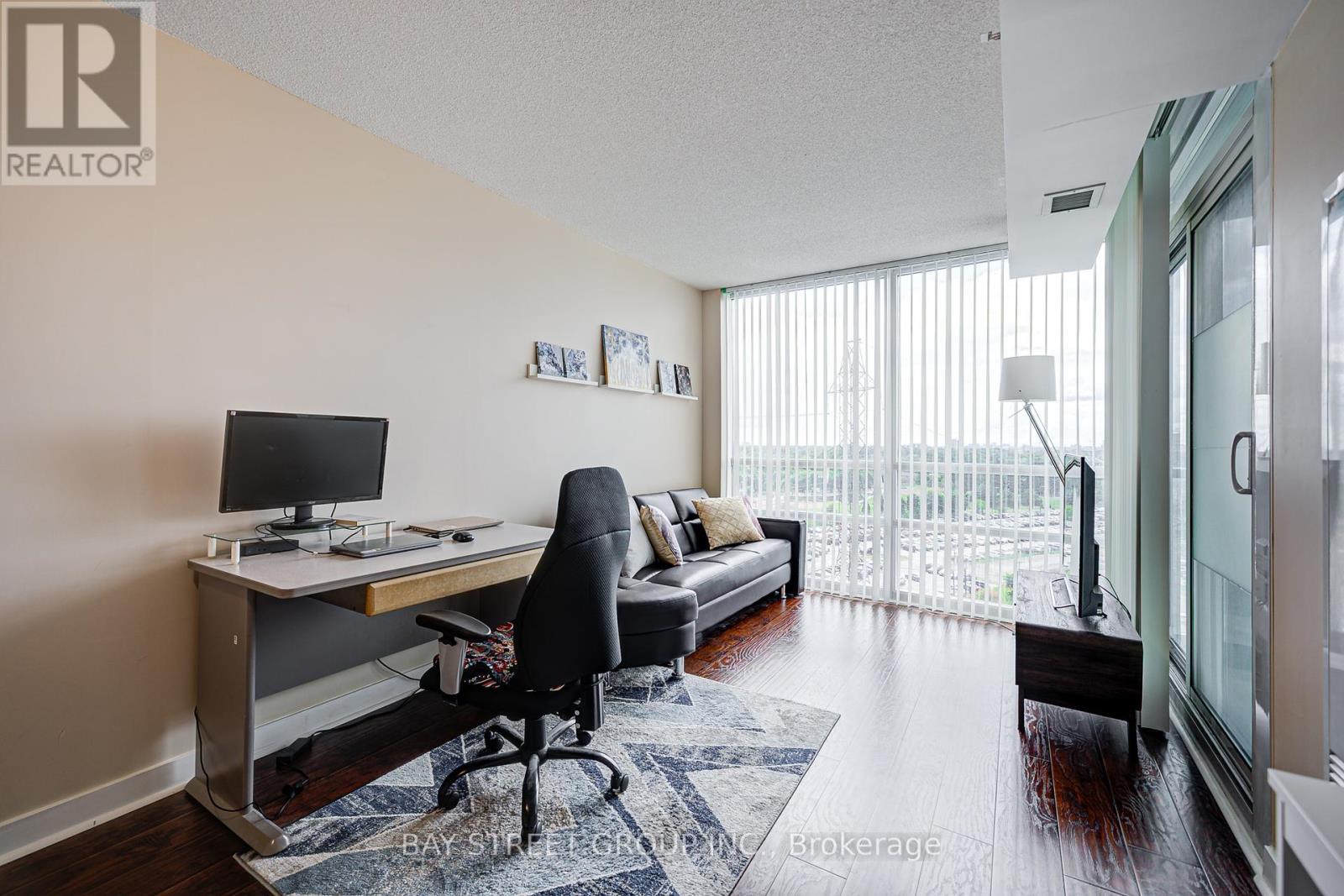 Photo 22 of 1003 5740 Yonge Street, Toronto ON