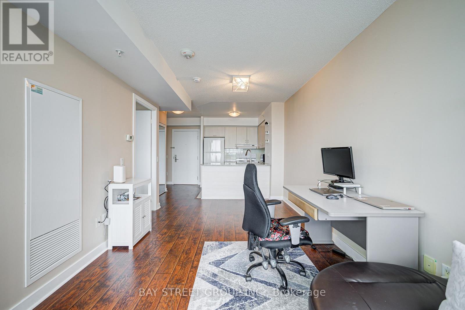 Photo 18 of 1003 5740 Yonge Street, Toronto ON