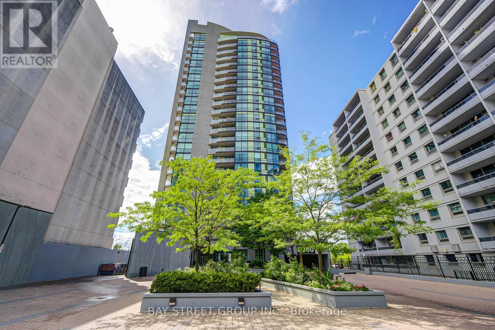 Photo 31 of 1003 5740 Yonge Street, Toronto ON