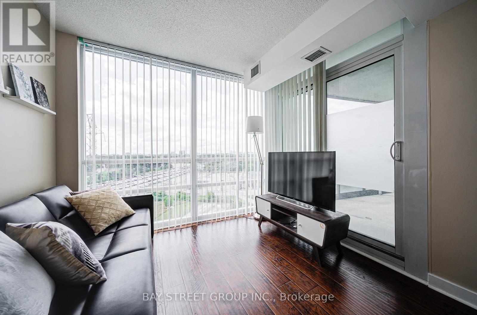 Photo 30 of 1003 5740 Yonge Street, Toronto ON
