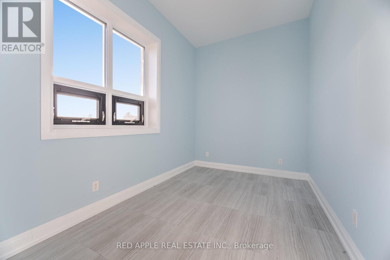 Photo 41 of 416 Oakwood Avenue, Toronto ON