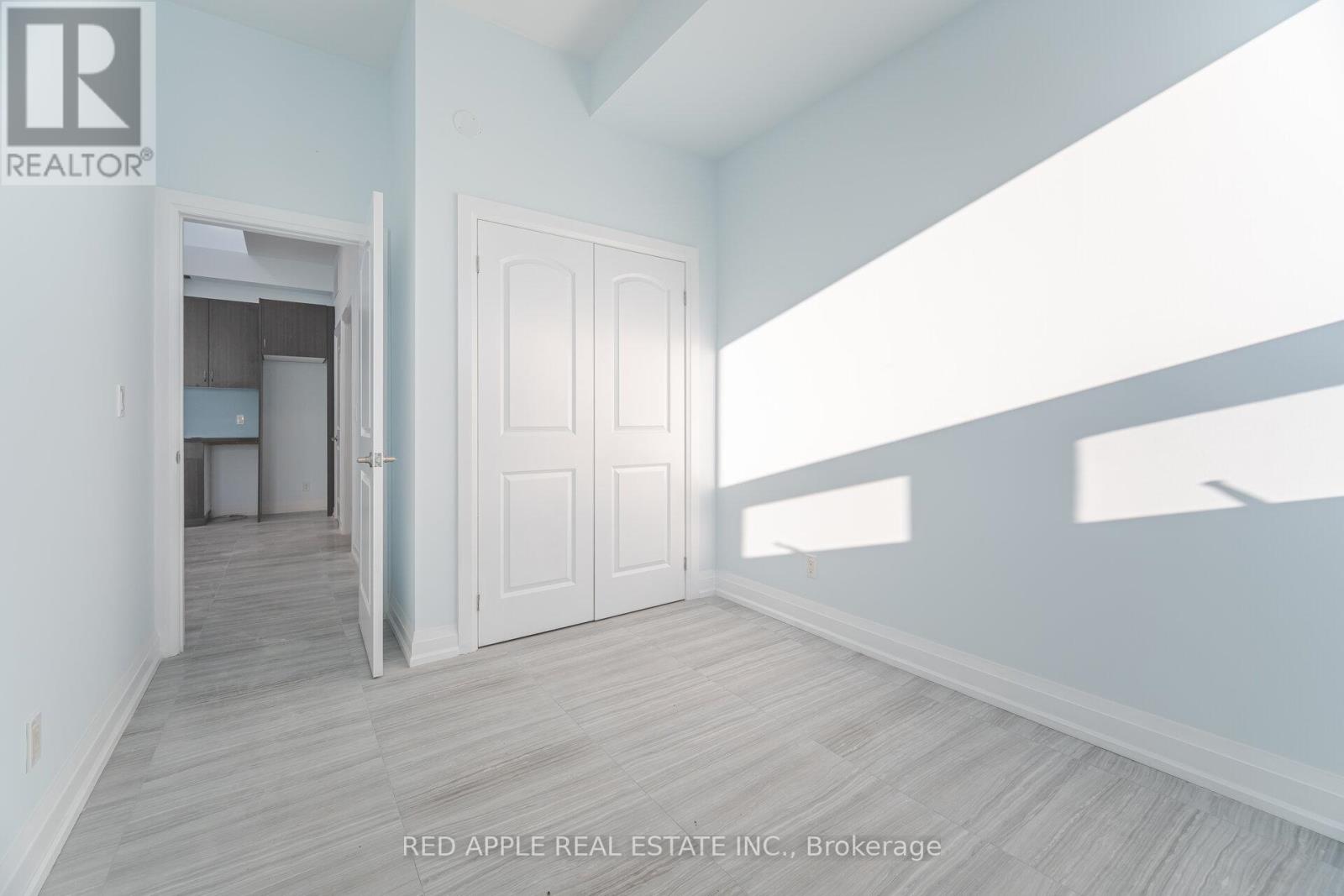 Photo 49 of 416 Oakwood Avenue, Toronto ON