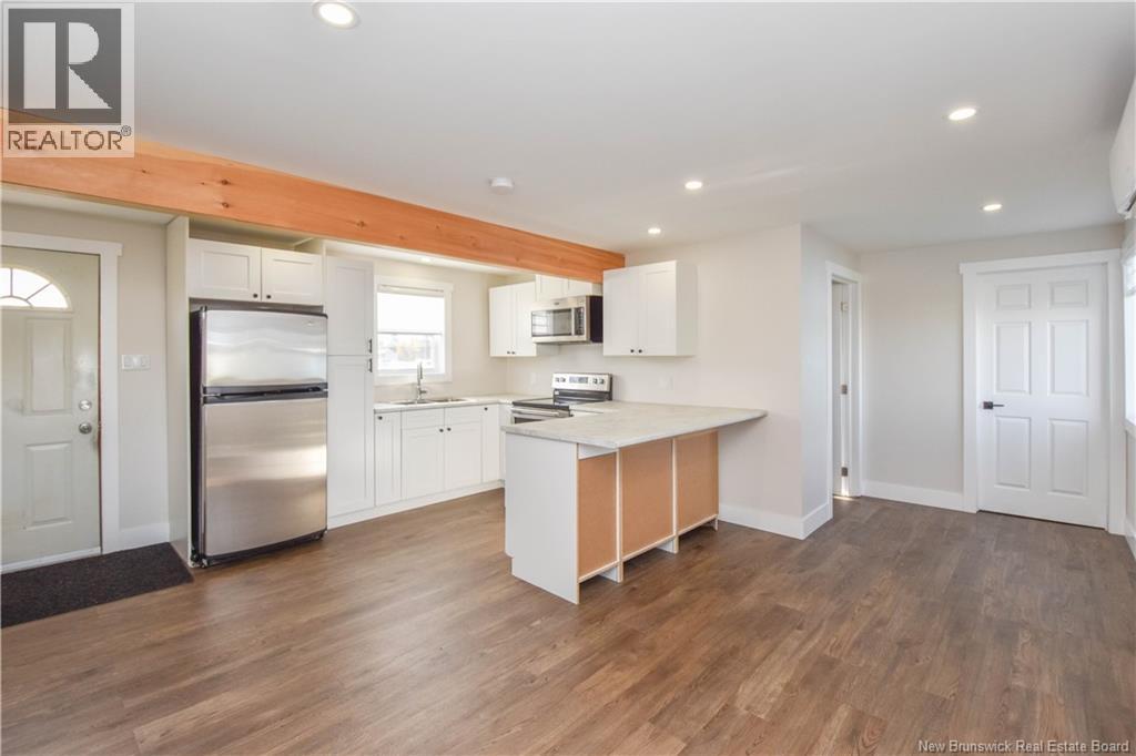 Photo 5 of 215 2 E Rue Street, Shippagan NB