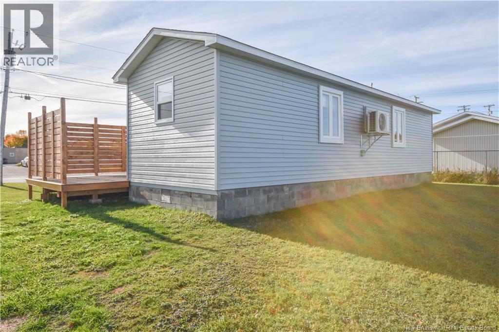 Photo 4 of 215 2 E Rue Street, Shippagan NB