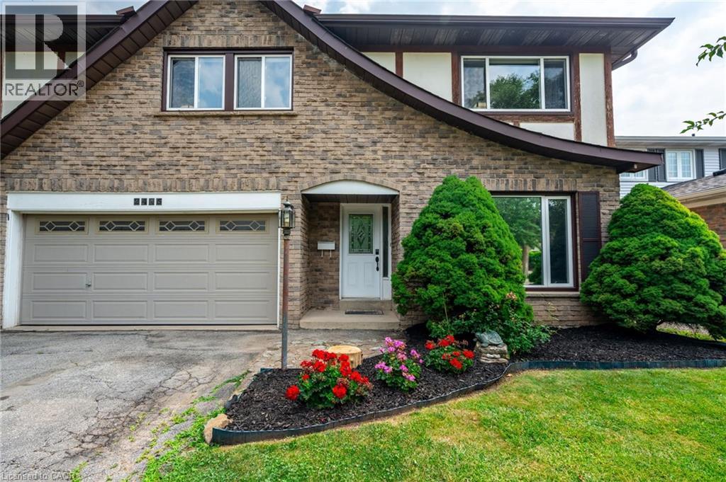 Photo 16 of 2445 Cavendish Drive, Burlington ON