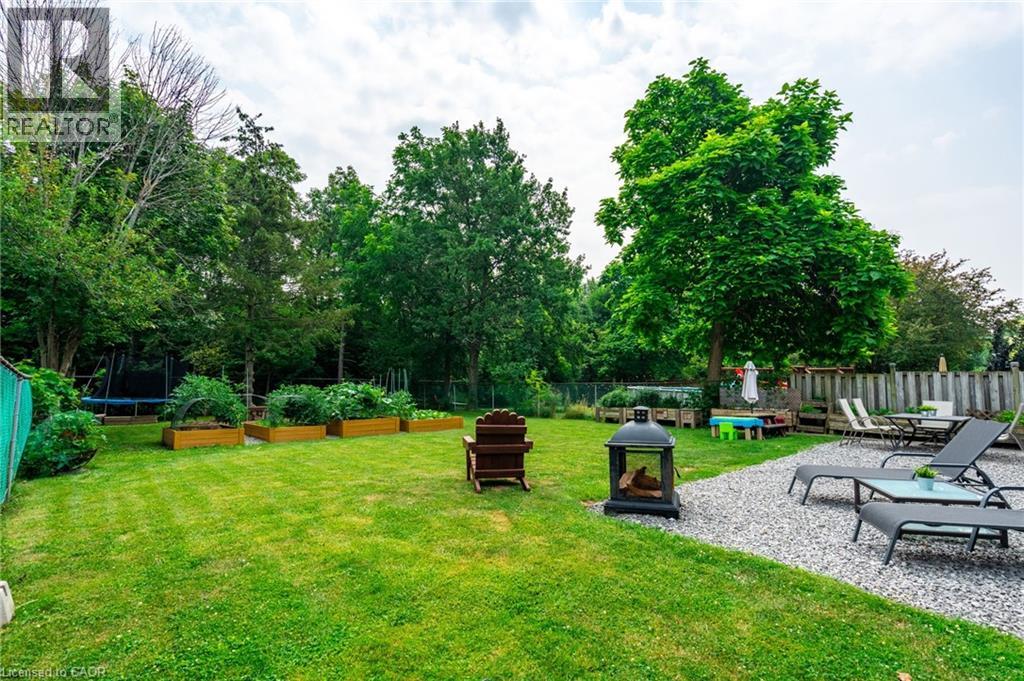 Photo 2 of 2445 Cavendish Drive, Burlington ON