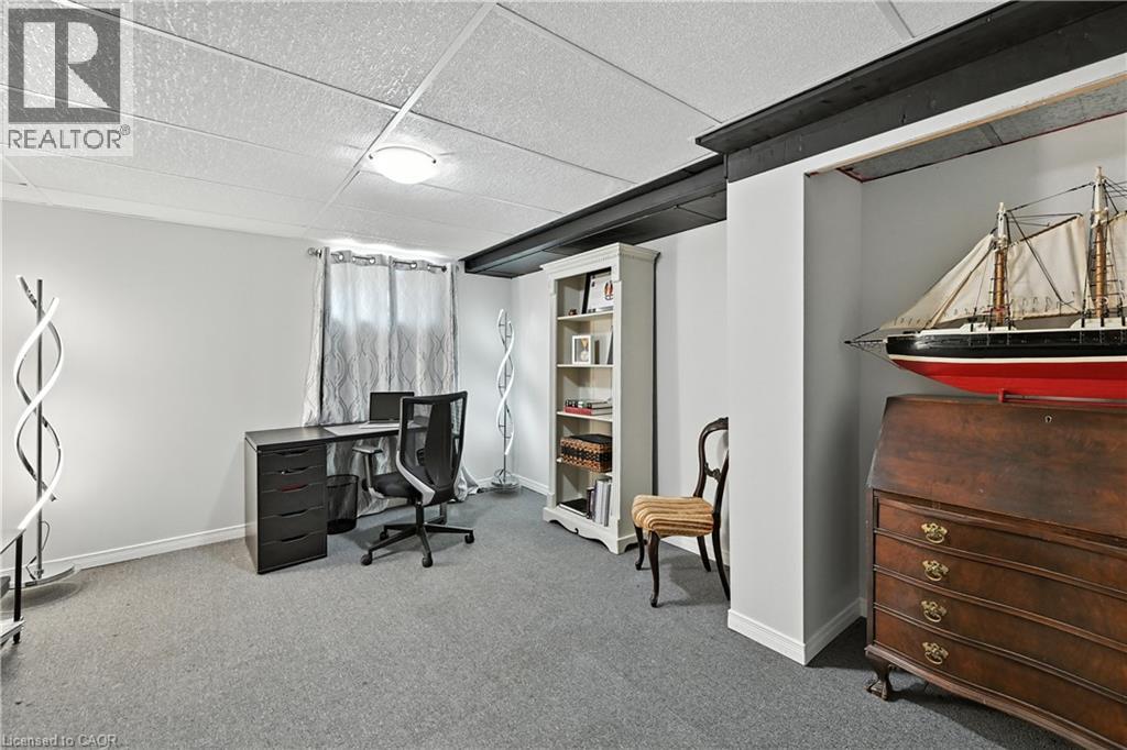Photo 4 of 4 Glenview Avenue, St Catharines ON