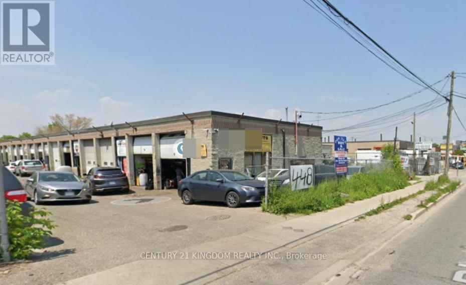 Photo 2 of 5 448 Birchmount Road, Toronto ON