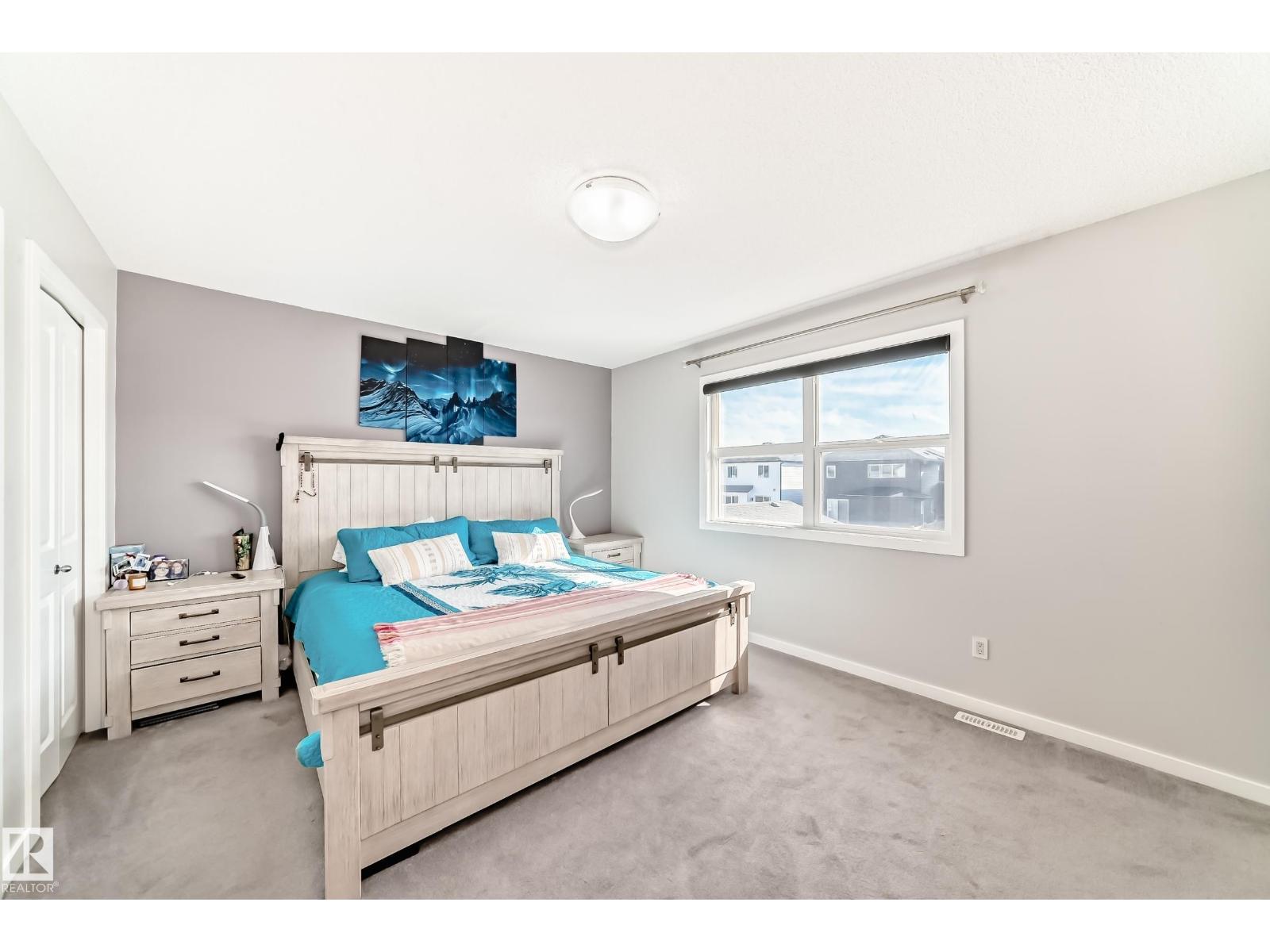 Photo 20 of 9815 220 St Nw, Edmonton AB