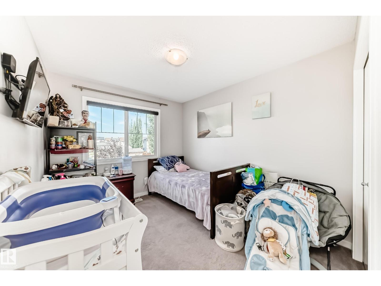 Photo 29 of 9815 220 St Nw, Edmonton AB