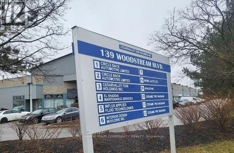 Photo 5 of 7 139 Woodstream Boulevard, Vaughan ON