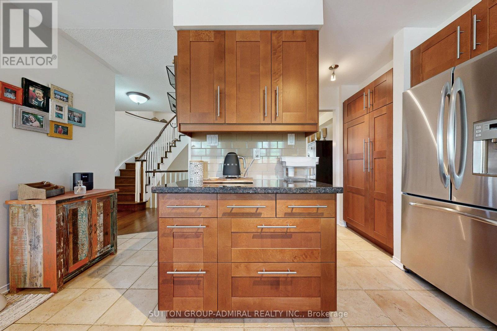 Photo 19 of 52 15 Edenbridge Drive, Vaughan ON