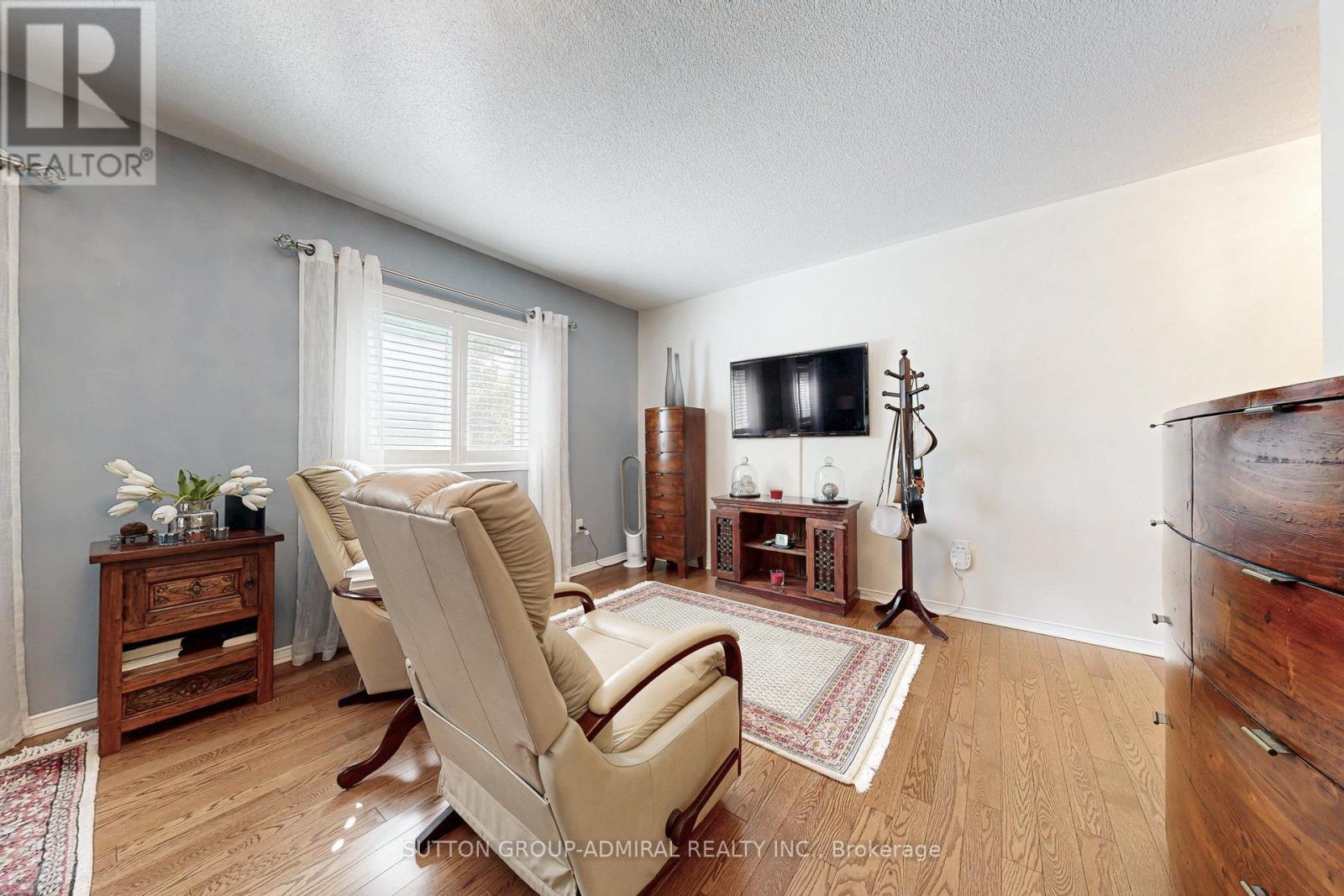 Photo 26 of 52 15 Edenbridge Drive, Vaughan ON