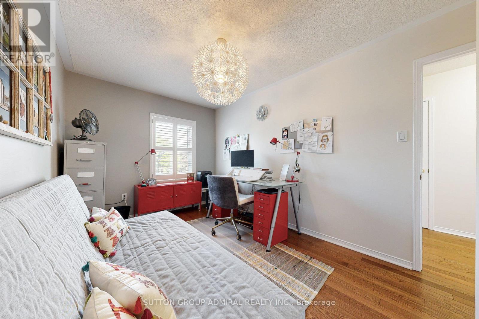 Photo 39 of 52 15 Edenbridge Drive, Vaughan ON