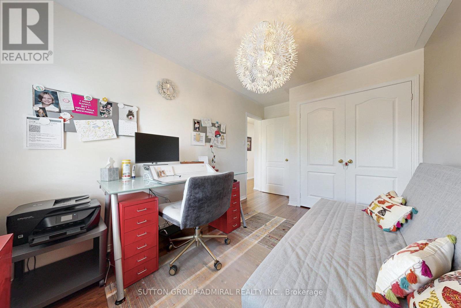Photo 40 of 52 15 Edenbridge Drive, Vaughan ON