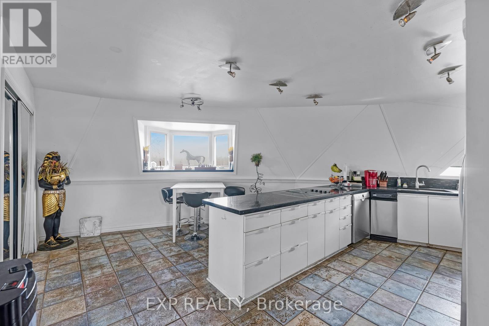 Photo 35 of 21152 Kennedy Road, East Gwillimbury ON