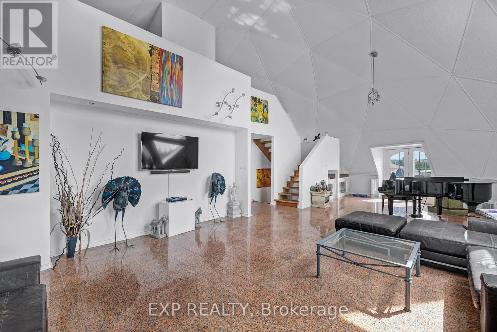 Photo 40 of 21152 Kennedy Road, East Gwillimbury ON