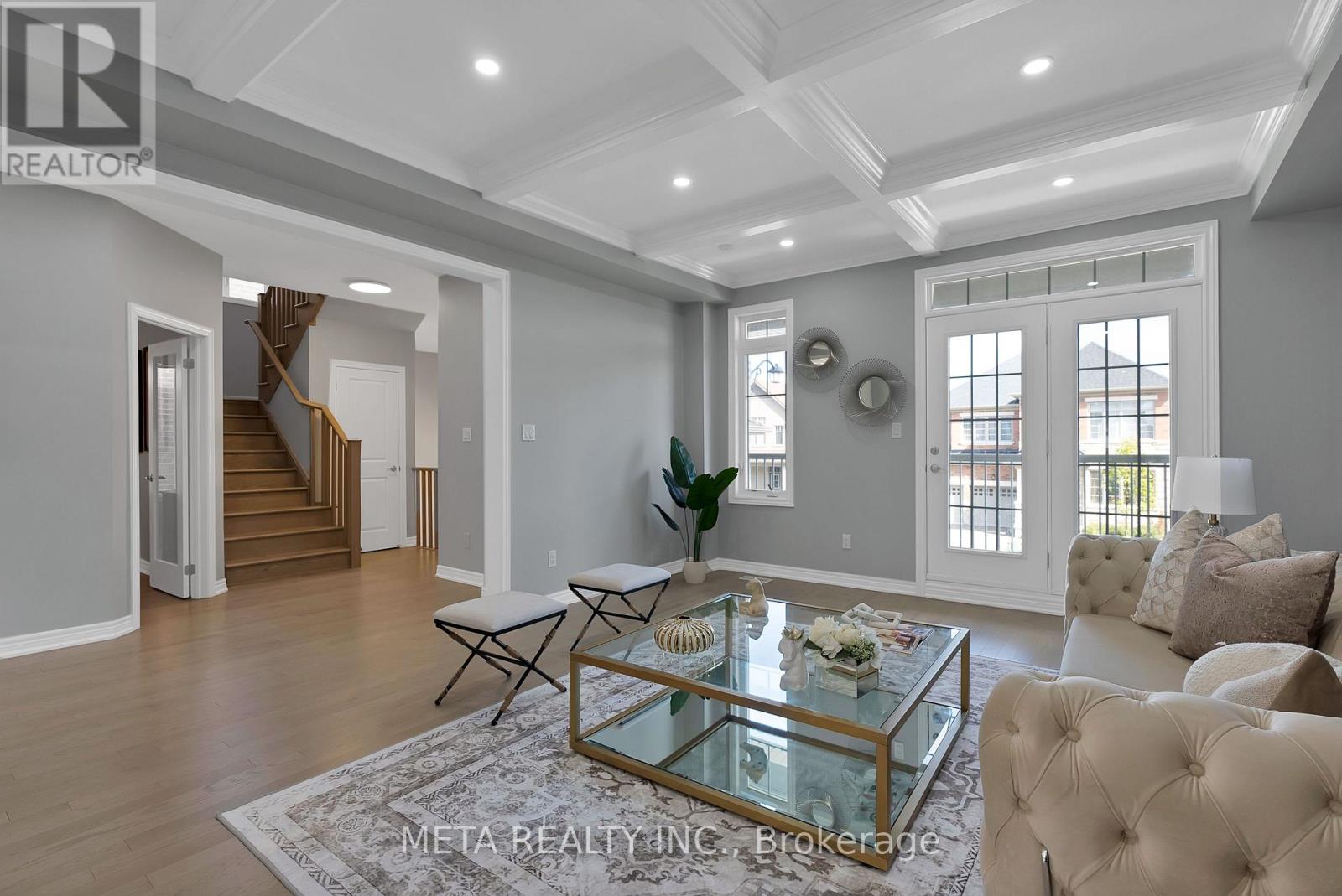 Photo 22 of 15 Faimira Avenue, Georgina ON