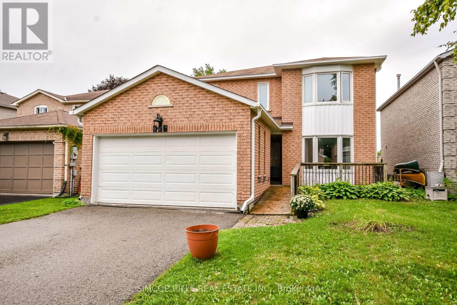 Photo 1 of 256 Hickling Trail, Barrie ON
