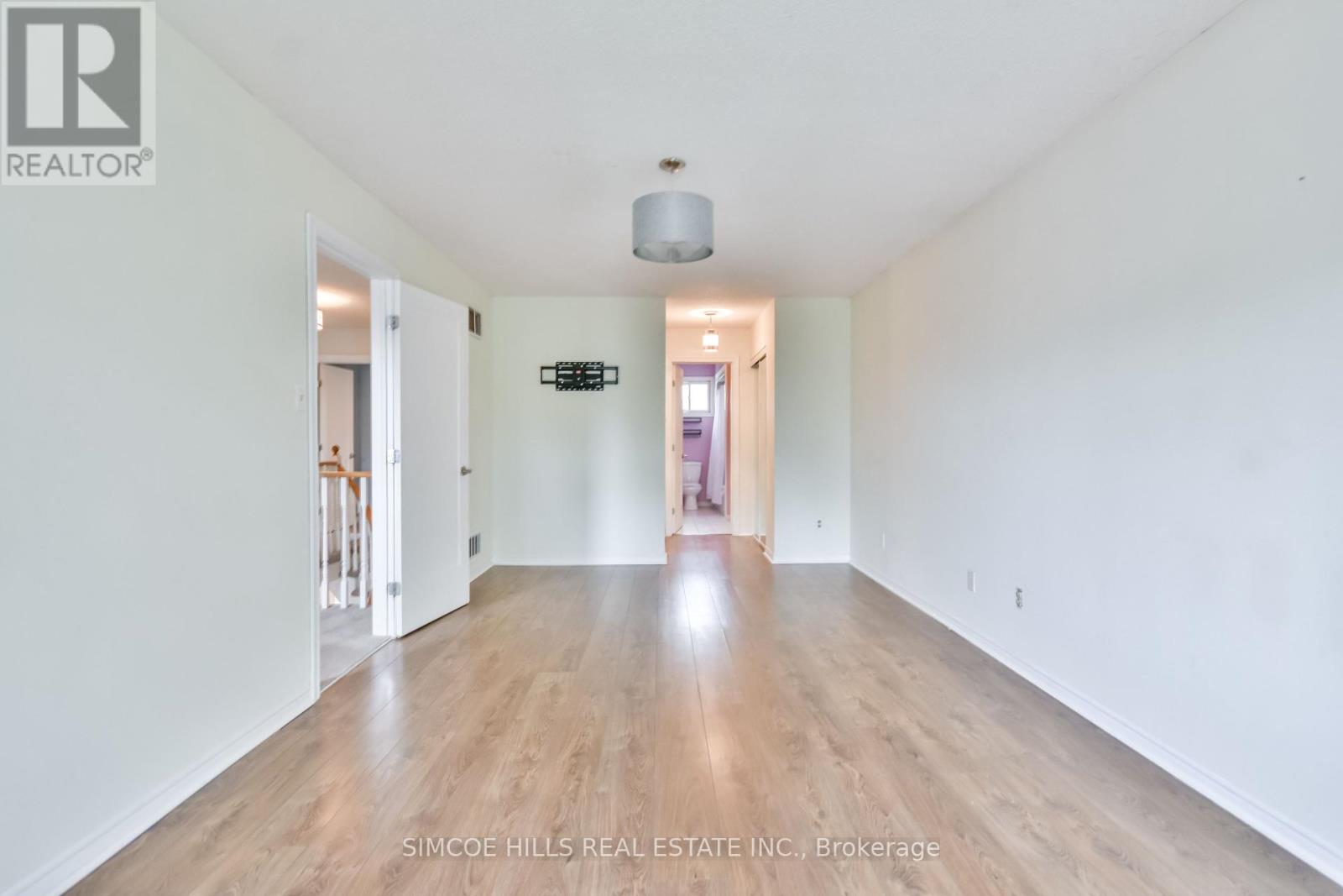 Photo 26 of 256 Hickling Trail, Barrie ON