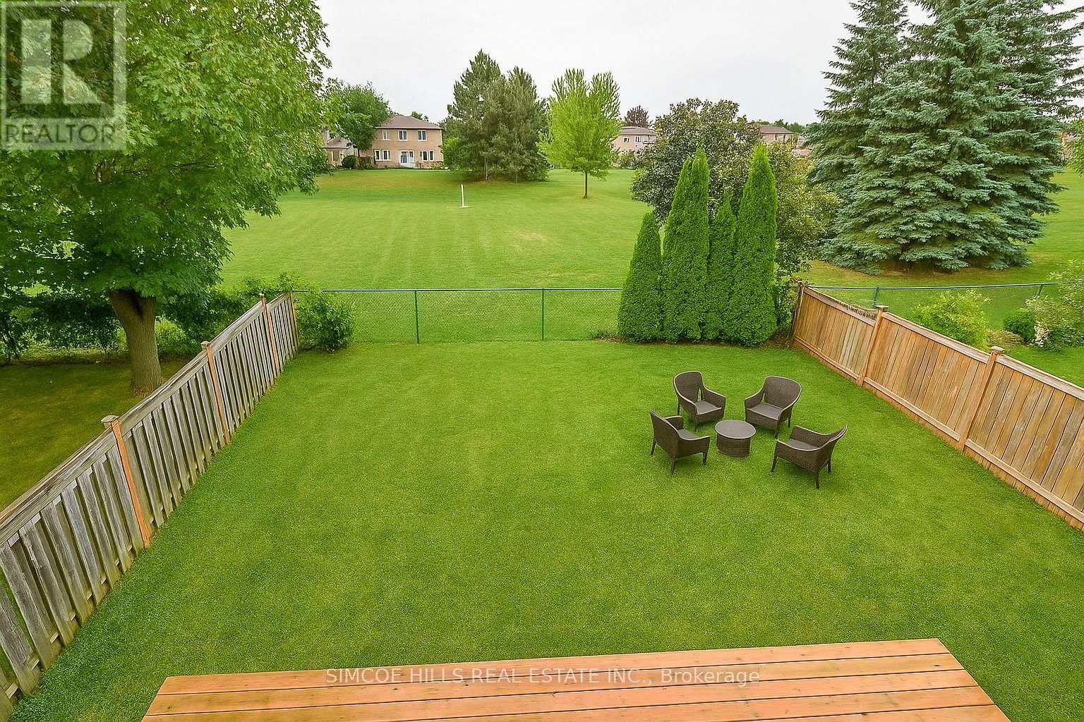 Photo 35 of 256 Hickling Trail, Barrie ON