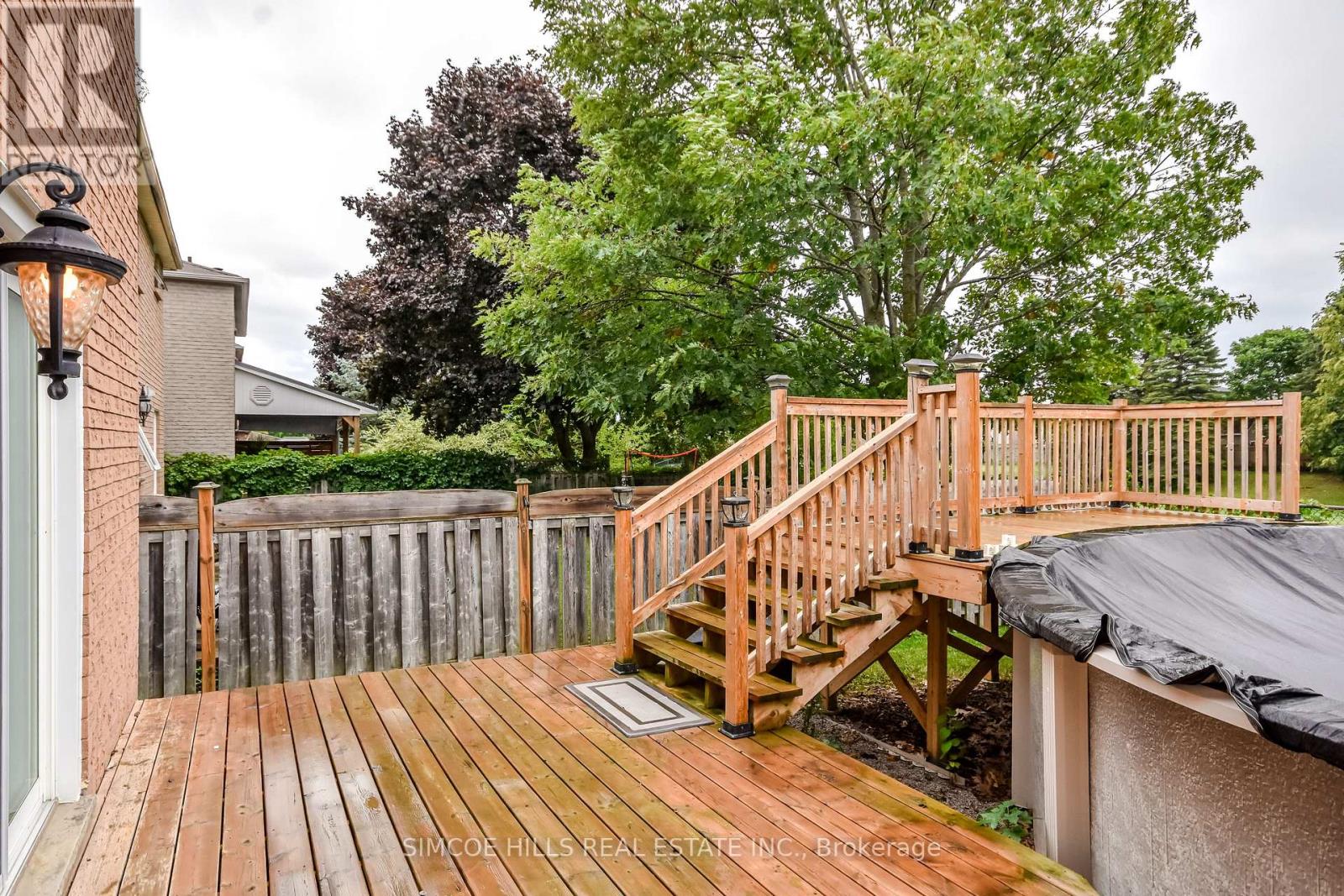 Photo 36 of 256 Hickling Trail, Barrie ON