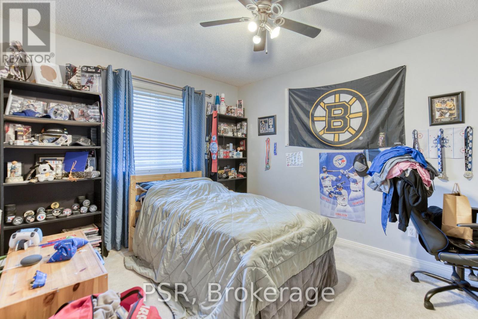 Photo 32 of 81 Brembel Street, Kitchener ON