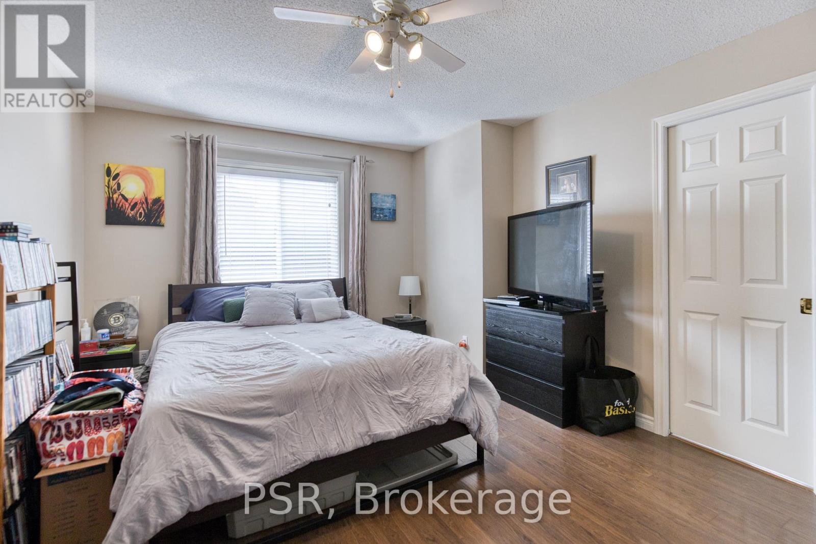 Photo 15 of 81 Brembel Street, Kitchener ON
