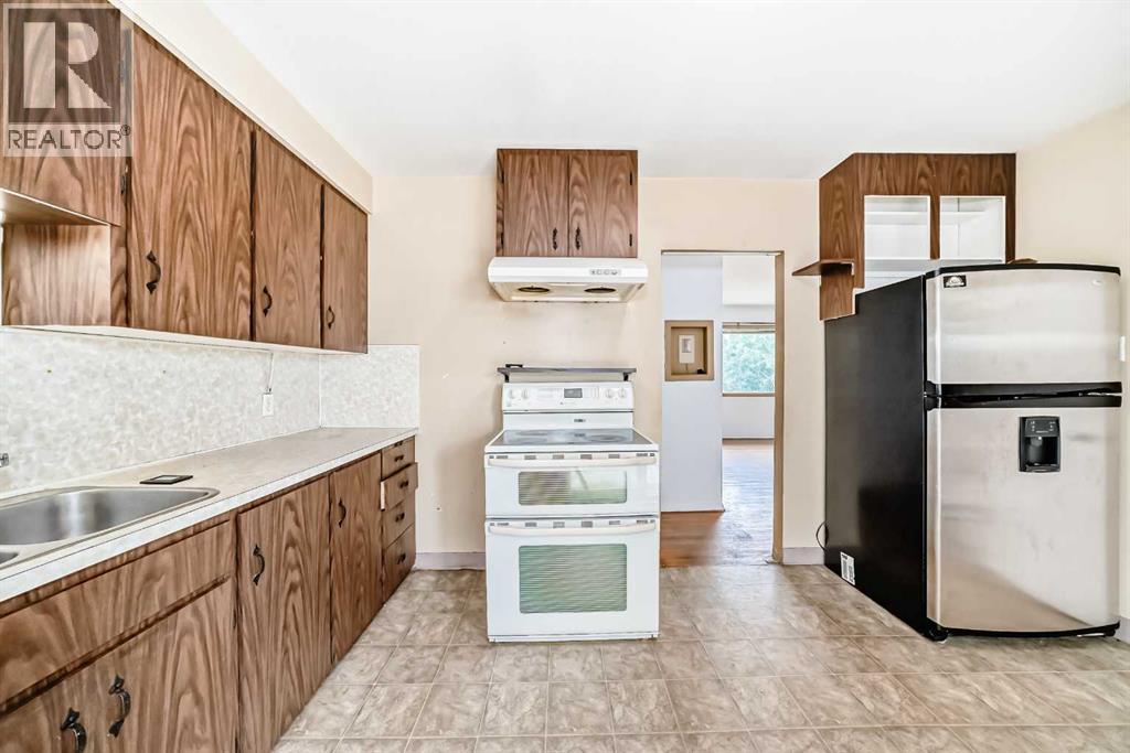 Photo 21 of 2809 38 Street Sw, Calgary AB