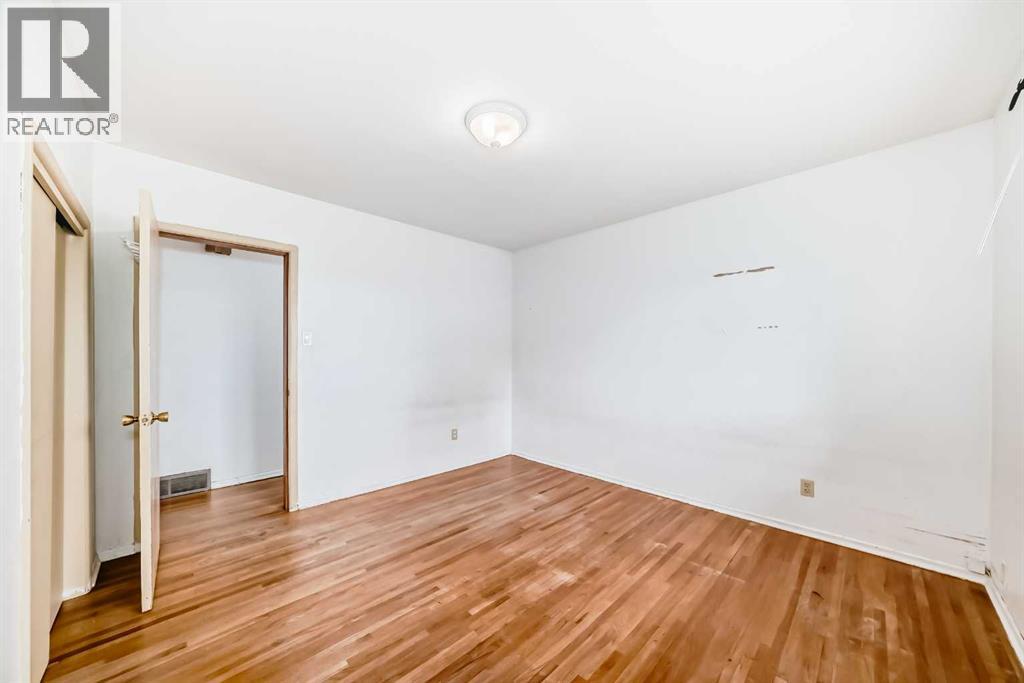 Photo 41 of 2809 38 Street Sw, Calgary AB
