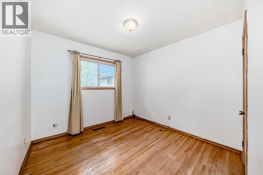 Photo 27 of 2809 38 Street Sw, Calgary AB