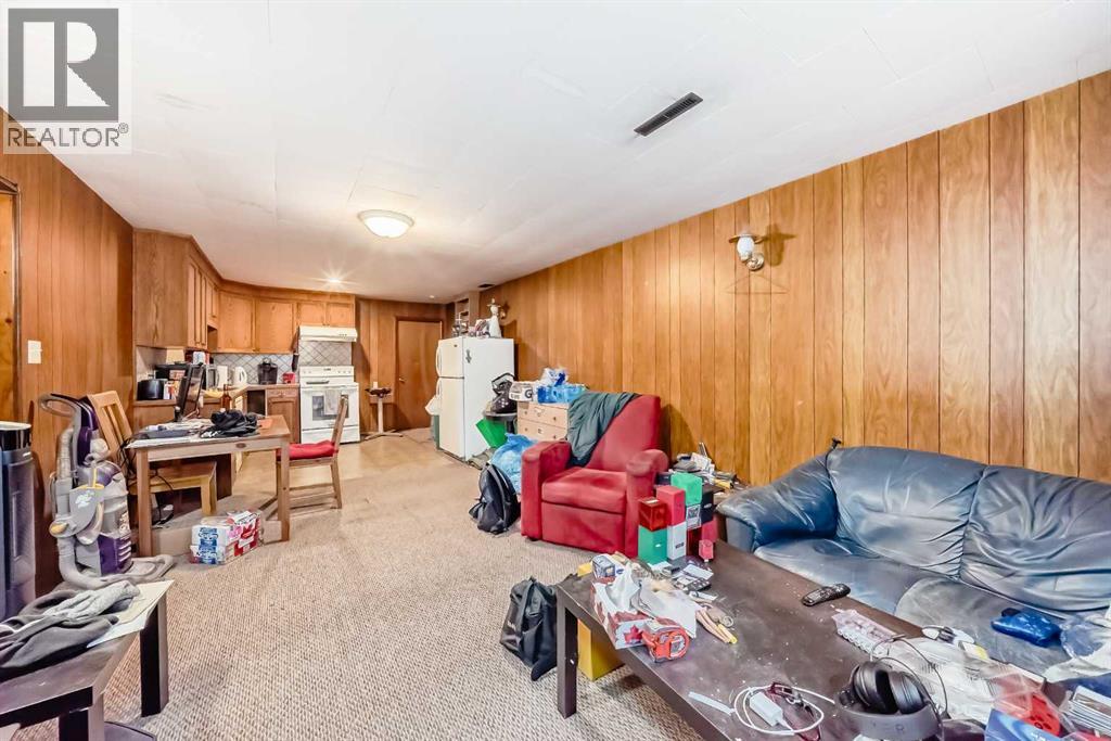 Photo 20 of 2809 38 Street Sw, Calgary AB