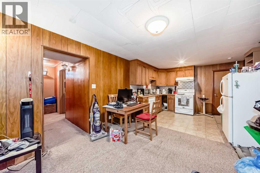 Photo 19 of 2809 38 Street Sw, Calgary AB