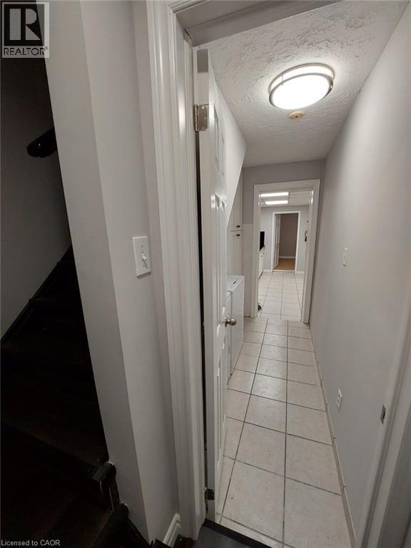 Photo 5 of 21 Beverley Street Unit Lower, Waterloo ON