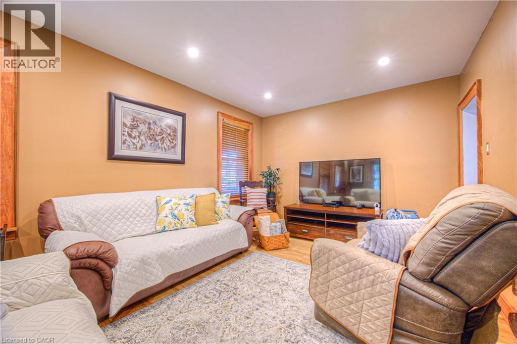 Photo 14 of 500 Dundas Street S, Cambridge ON